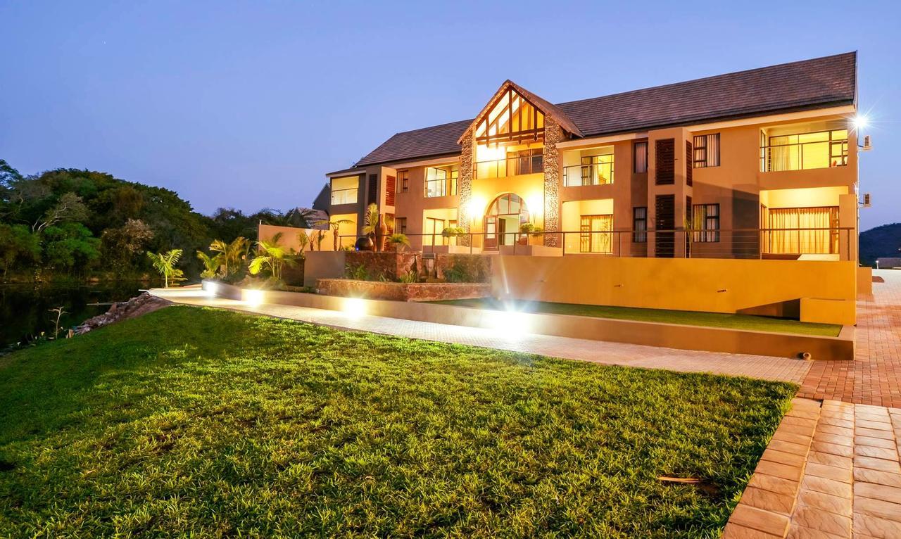 Nkomazi Kruger Lodge & Spa Малелейн Екстериор снимка