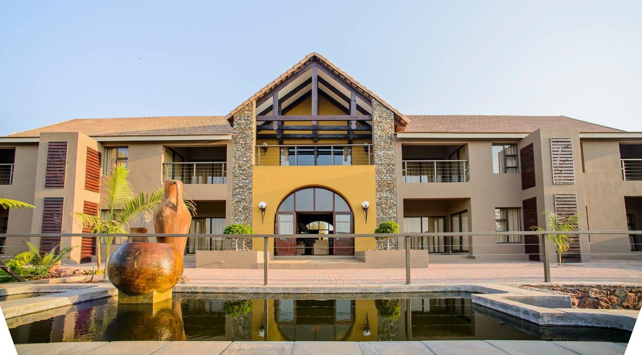 Nkomazi Kruger Lodge & Spa Малелейн Екстериор снимка